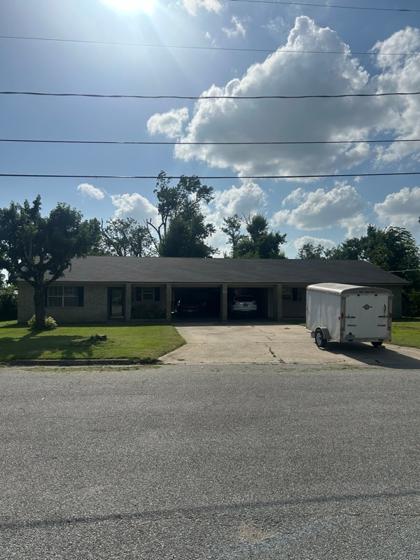 802 N 7th St in Rogers, AR - Foto de edificio - Building Photo