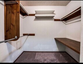 4605 Dove Tree Ln in Oklahoma City, OK - Building Photo - Building Photo