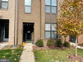 23006 Sullivans Cove Sq in Brambleton, VA - Building Photo