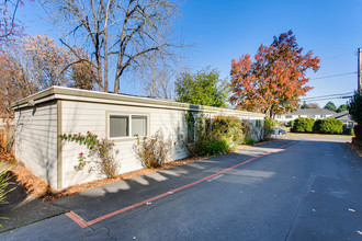 City Link Apartment in Portland, OR - Building Photo - Building Photo