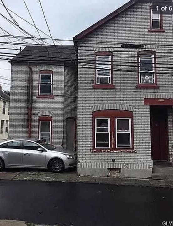 218 N Fountain St in Allentown, PA - Building Photo