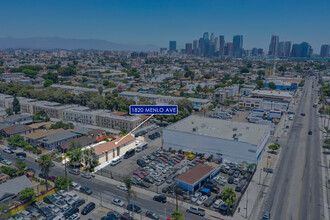 1820 Menlo Ave in Los Angeles, CA - Building Photo - Building Photo