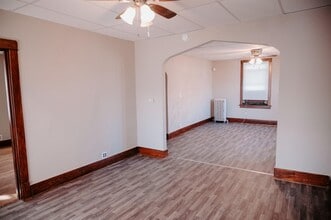 2441 Templeton St in Omaha, NE - Building Photo - Building Photo