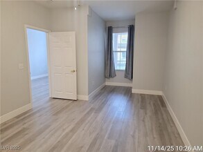 9975 Peace Way in Las Vegas, NV - Building Photo - Building Photo