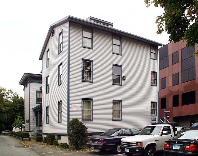 12 Trumbull St in New Haven, CT - Building Photo - Other