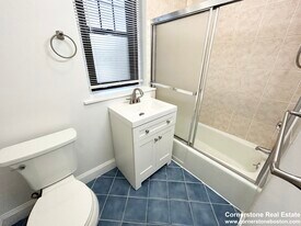 1758 Commonwealth Ave, Unit 1 in Boston, MA - Building Photo