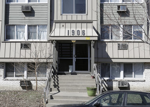 1906 Clinton Ave in Minneapolis, MN - Building Photo - Building Photo