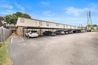 3131 Southwest Fwy photo'