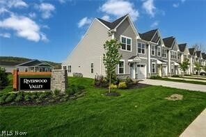 1838 Shank Dr in Akron, OH - Building Photo - Building Photo