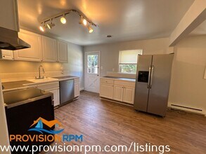 322 Creek Blvd in Pasadena, MD - Building Photo - Building Photo