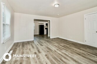 5401 Johnsontown Rd in Louisville, KY - Building Photo - Building Photo