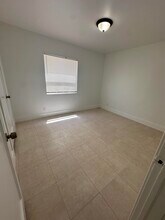 410 44th St in West Palm Beach, FL - Building Photo - Building Photo