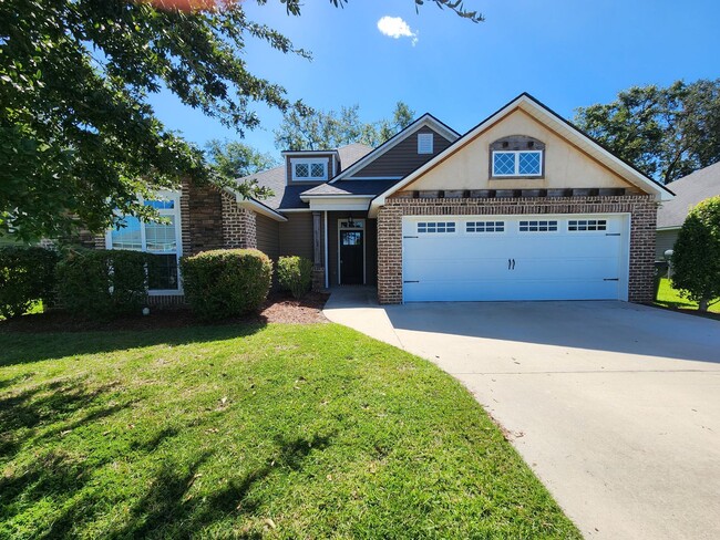 property at 4103 Glen Laurel Dr E