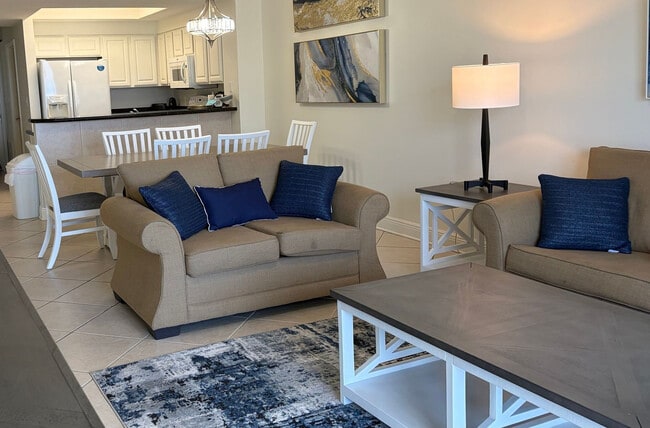 112 Seascape Dr