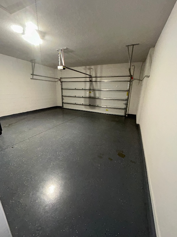 228 Hillcrest Dr in Dundee, FL - Building Photo - Building Photo