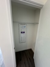 144 NW 32nd St, Unit B12 in Miami, FL - Building Photo - Building Photo