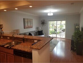 150 NE 15th Ave in Fort Lauderdale, FL - Building Photo - Building Photo