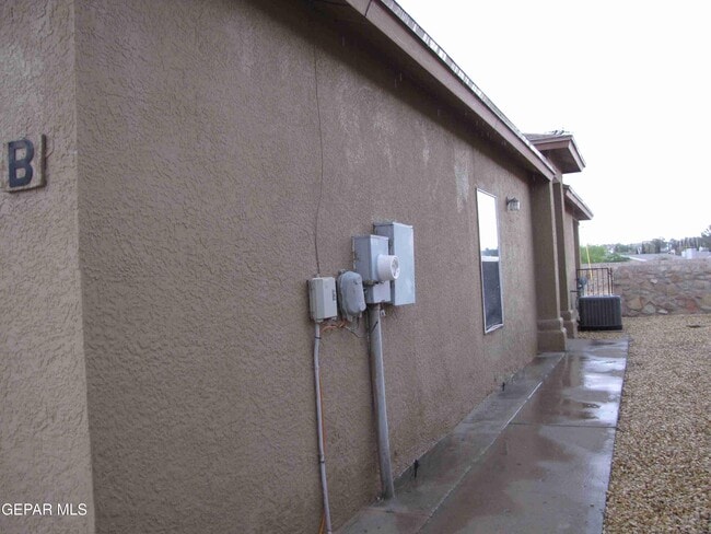 11975 Diana Candia Ln in El Paso, TX - Building Photo - Building Photo