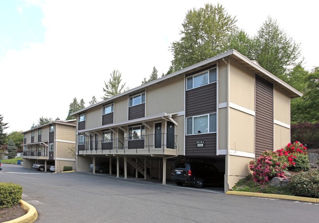 Des Moines Ridge Apartments in Des Moines, WA - Foto de edificio - Building Photo