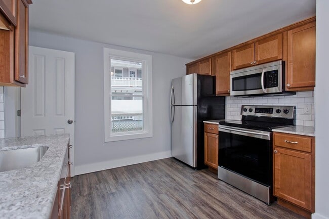 property at 10 King St
