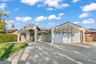 4074 Forestbrook Way in San Jose, CA - Building Photo