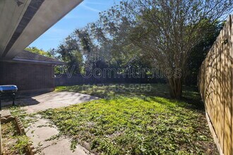 4037 McDermed Dr in Houston, TX - Building Photo - Building Photo