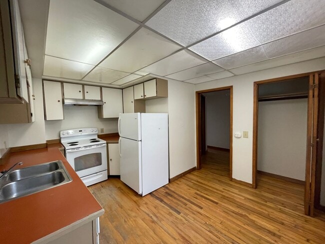 property at 1111 E Newark Ave