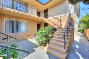 1434 15th St in Santa Monica, CA - Foto de edificio - Building Photo