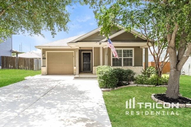 property at 1819 Hamilton Pool