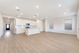 10005 Standardbred Dr, Unit 409 in Providence Village, TX - Building Photo - Building Photo