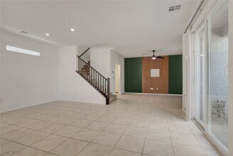 1360 Cerulean Ave in Henderson, NV - Building Photo - Building Photo