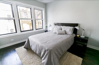 1203 W Addison St in Chicago, IL - Building Photo - Building Photo