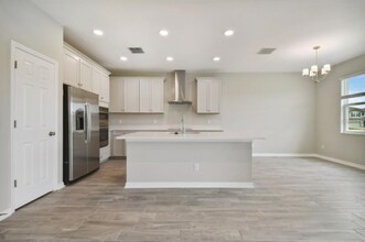 38124 Shale Stone Ct in Zephyrhills, FL - Foto de edificio - Building Photo