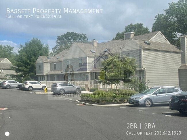 40 Manorwood Dr