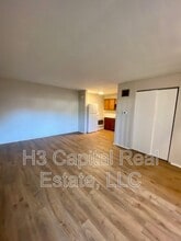 121 St Louis Rd in Collinsville, IL - Building Photo - Building Photo