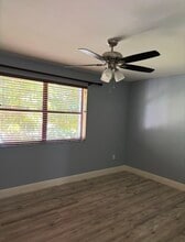 1211 S Independence Dr, Unit Lakeshore in Homestead, FL - Building Photo - Building Photo