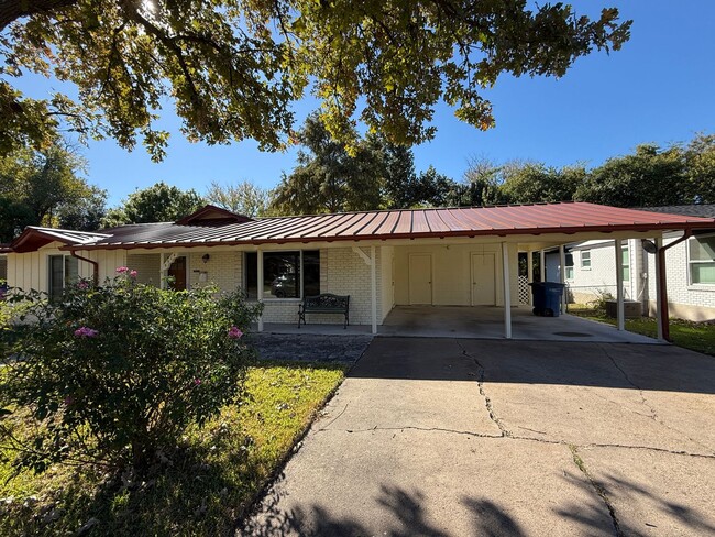 5514 Delwood Dr in Austin, TX - Building Photo - Building Photo