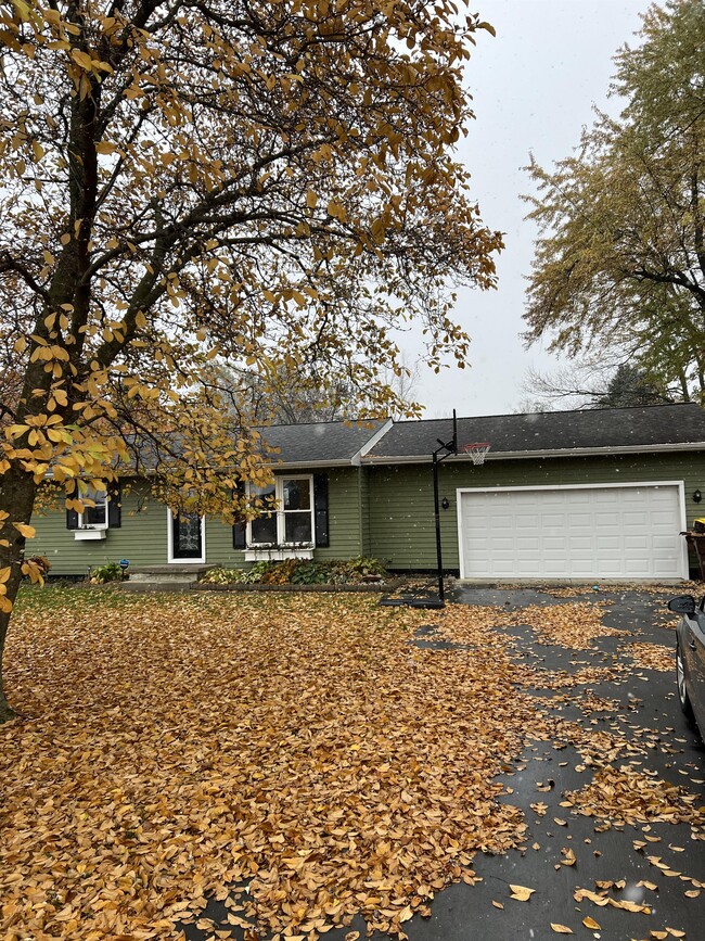 property at 3315 County Line Rd
