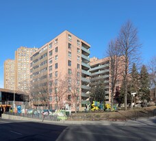Perth Ave Housing Co-op in Toronto, ON - Building Photo