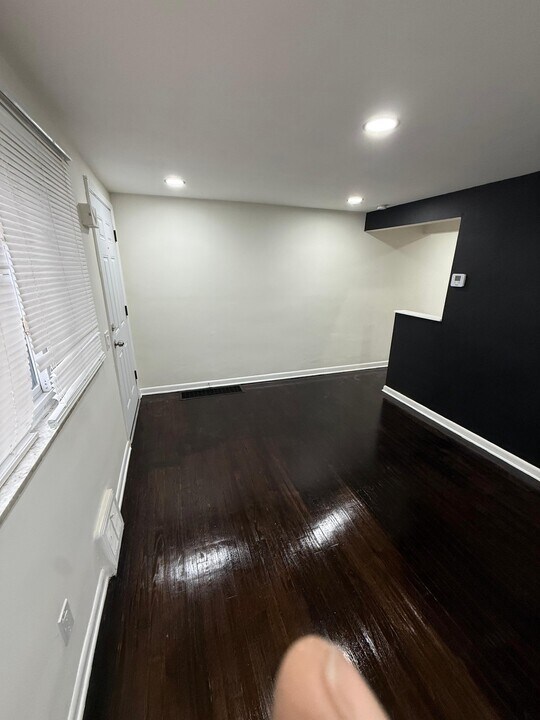 628 Church St in Verona, PA - Building Photo