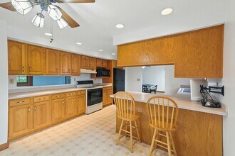 178 Massasoit Rd in Worcester, MA - Building Photo - Building Photo