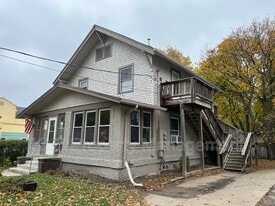 1109 42nd St in Des Moines, IA - Building Photo