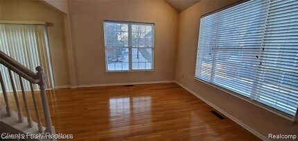 29275 Weston Dr, Unit 85 in Novi, MI - Building Photo - Building Photo