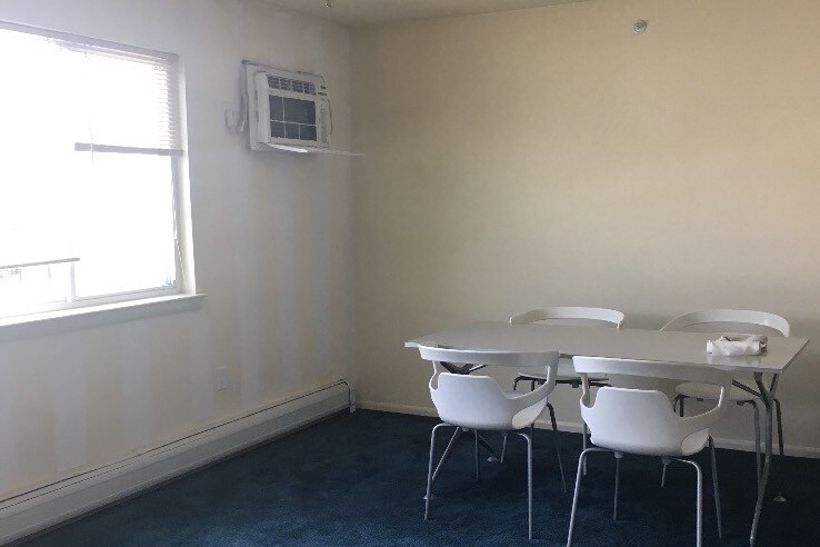 103 Lighthouse Court in Bronx, NY - Building Photo