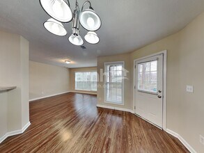 501 Hawk Eye Ct, Unit 03-304 in Mcdonough, GA - Building Photo - Building Photo