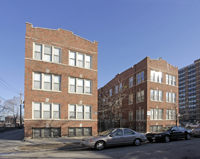 812 E 46th St in Chicago, IL - Building Photo - Building Photo