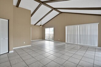 3124 W Burke St in Tampa, FL - Building Photo - Building Photo