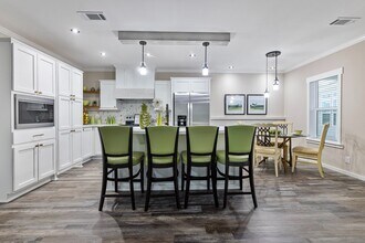 54 Macuro Ct in Ft. Myers, FL - Foto de edificio - Building Photo