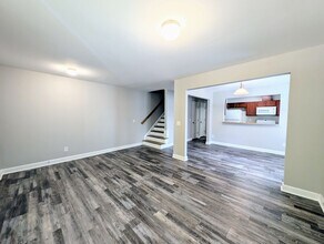 830-832 N Taylor St in Wake Forest, NC - Building Photo - Building Photo
