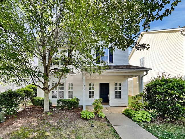 property at 10516 Meadow Crossing Ln